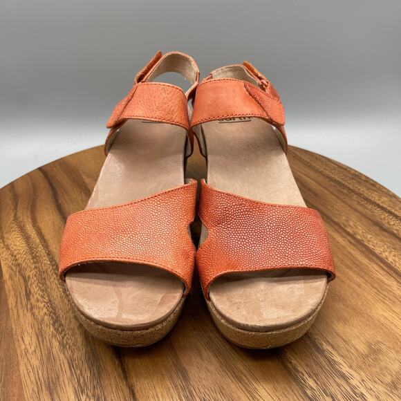 Earth Khaya Kella Sandals Womens Size 10 M Orange Leather Cork Wedge Slingback - Picture 3 of 10